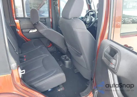 2014 Jeep Wrangler Unlimited Sahara из США, поврежденный, VIN 1C4BJWEG1EL209431